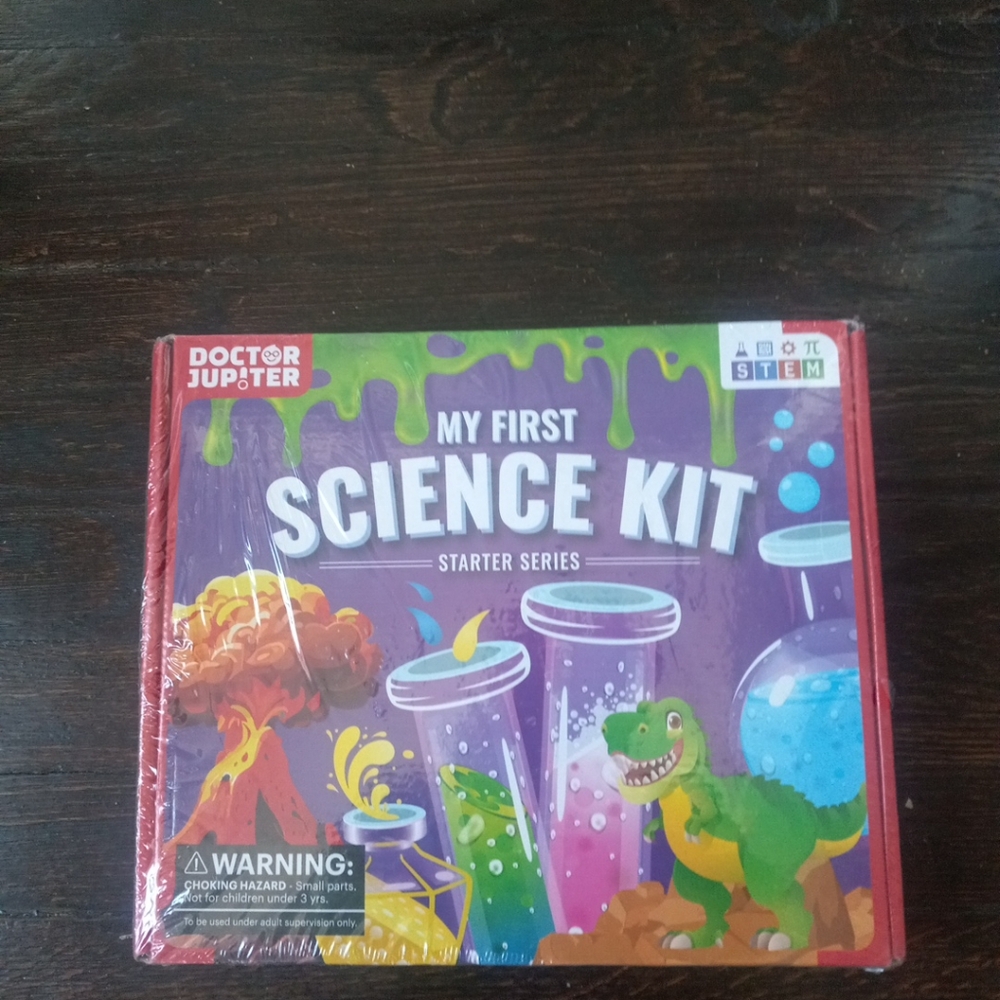 Doctor Jupiter My First Science Kit for Kids 4 + STEM Starter Series